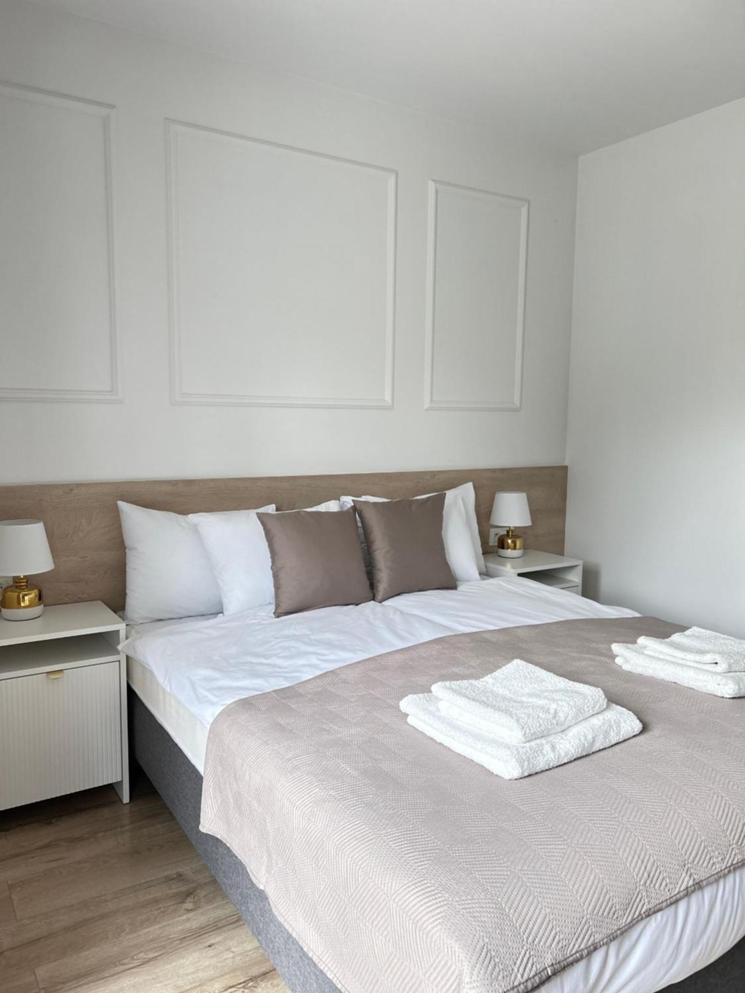 Rezydencja Lesniow Zarki Extérieur photo
